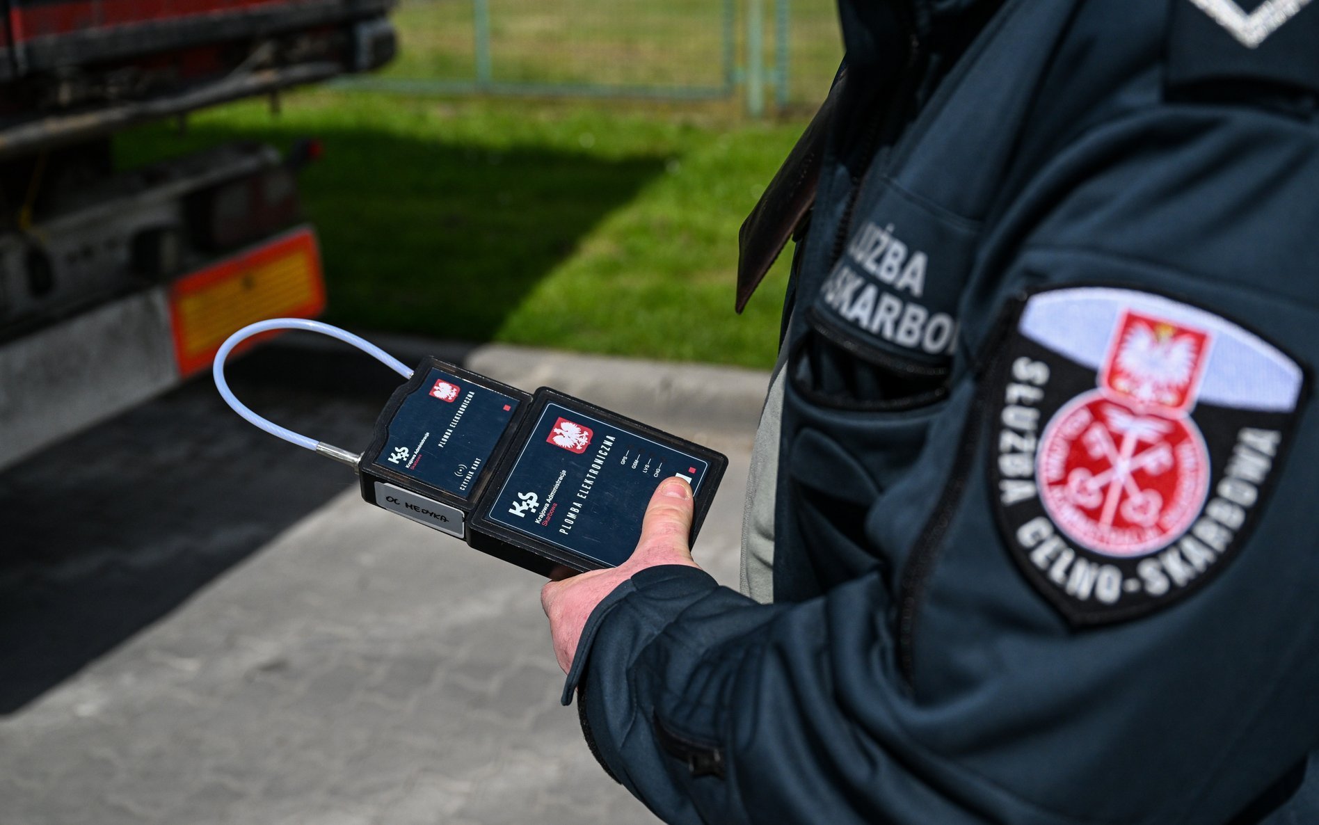 ultimo caso aziendale circa Il sistema SENT polacco migliora la sicurezza dei carichi con sigilli elettronici GPS Jointech